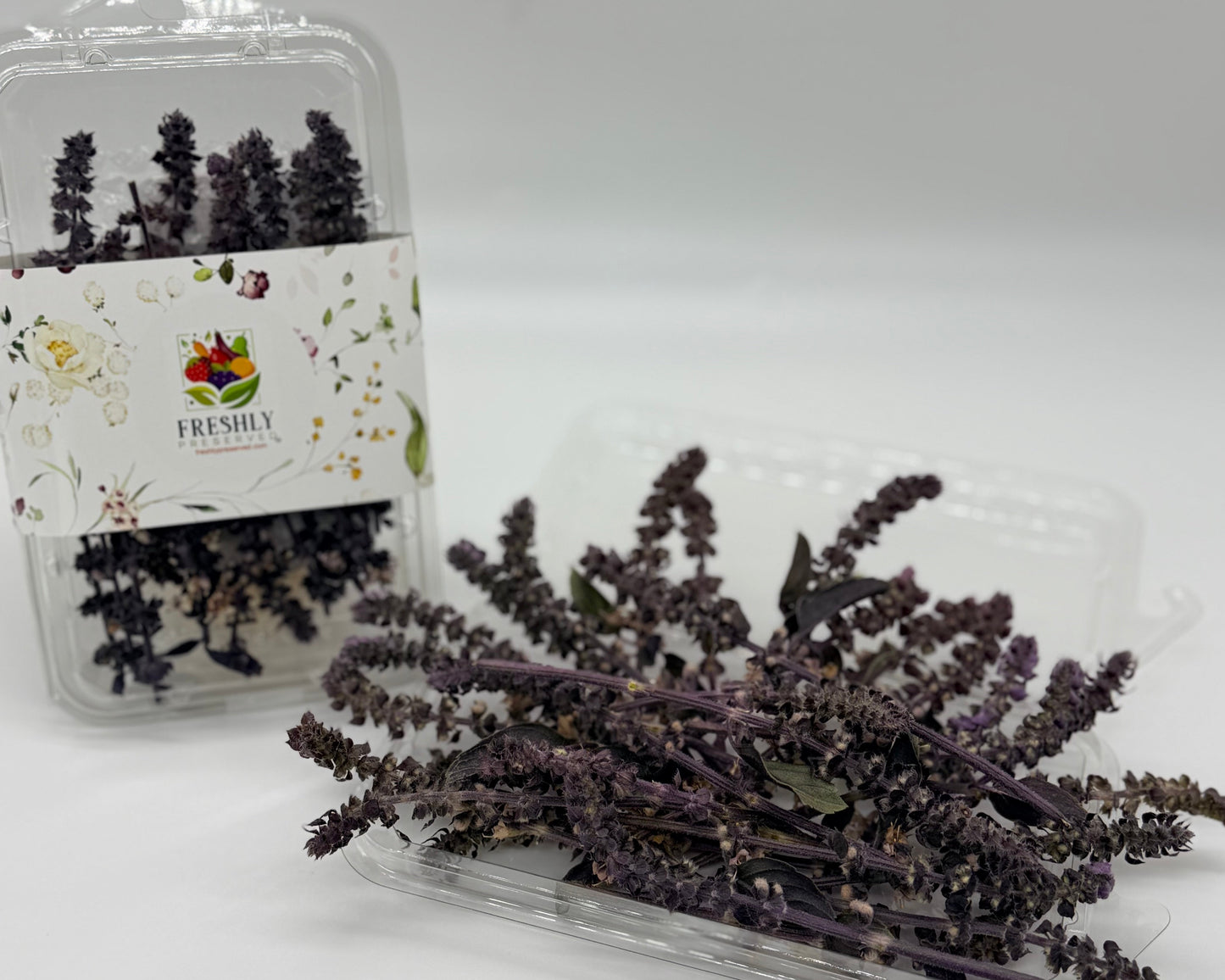 Freeze-Dried Edible Basil Flowers